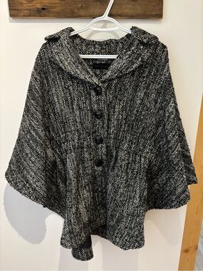 Steve Madden cape